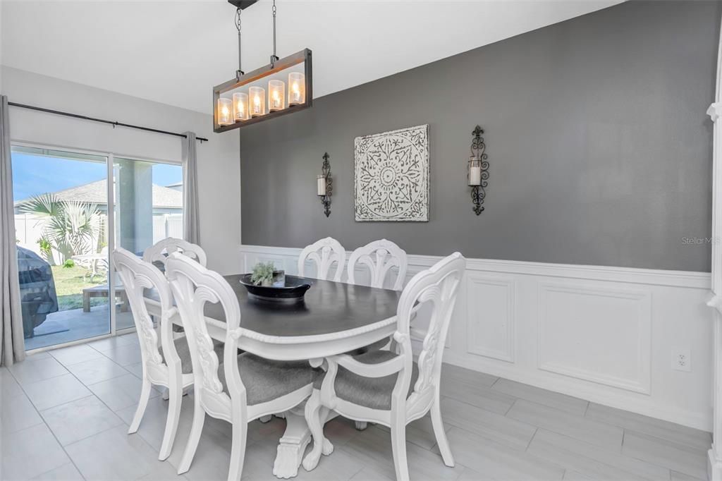 Active With Contract: $499,990 (6 beds, 3 baths, 3326 Square Feet)