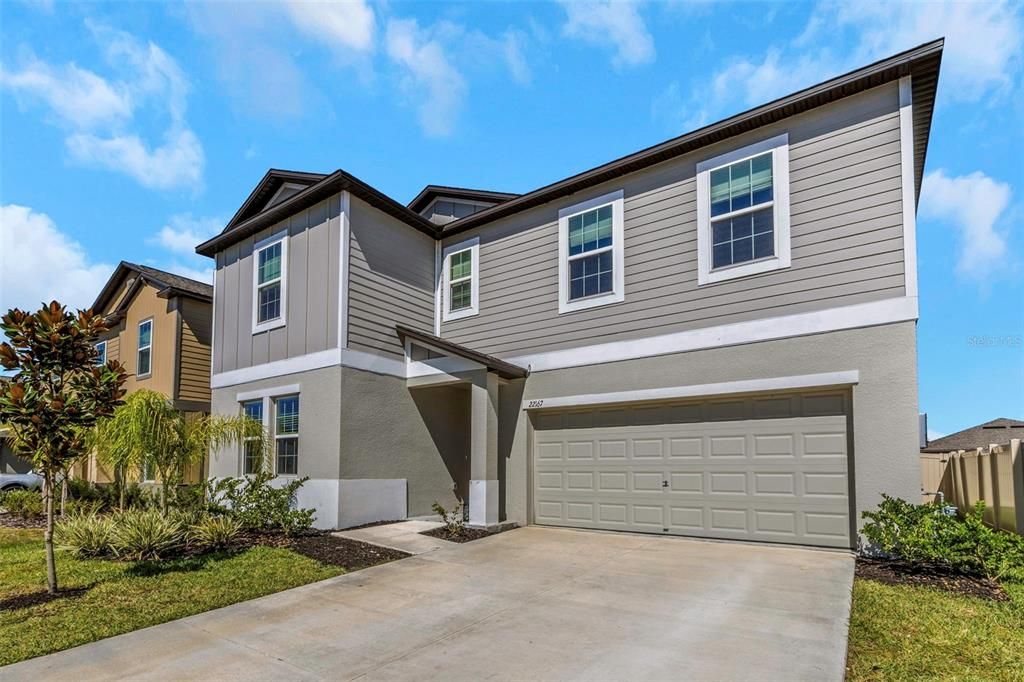 Active With Contract: $499,990 (6 beds, 3 baths, 3326 Square Feet)