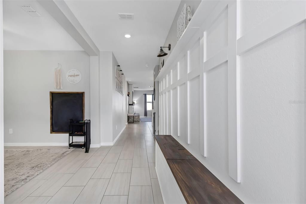 Active With Contract: $499,990 (6 beds, 3 baths, 3326 Square Feet)