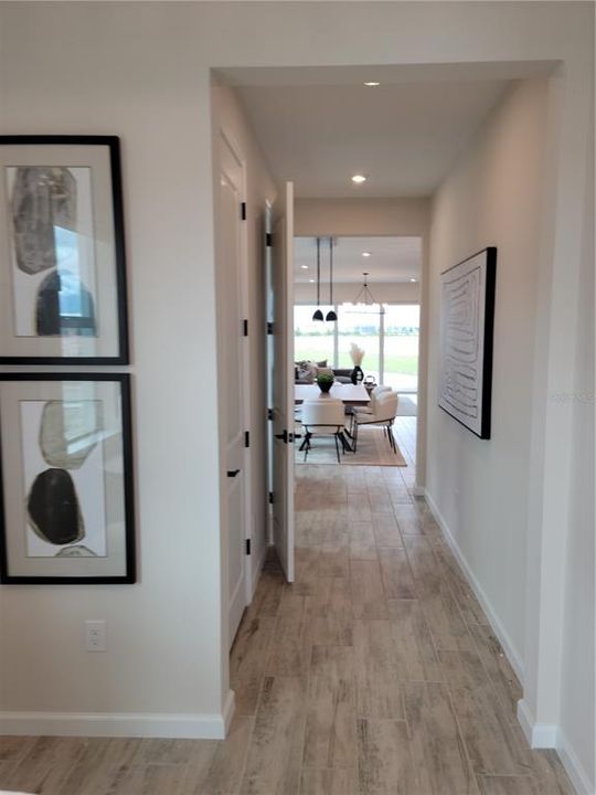 На продажу: $583,000 (2 спален, 2 ванн, 1916 Квадратных фут)