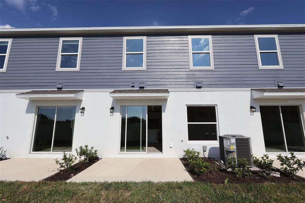 En Venta: $431,990 (3 camas, 2 baños, 1569 Pies cuadrados)