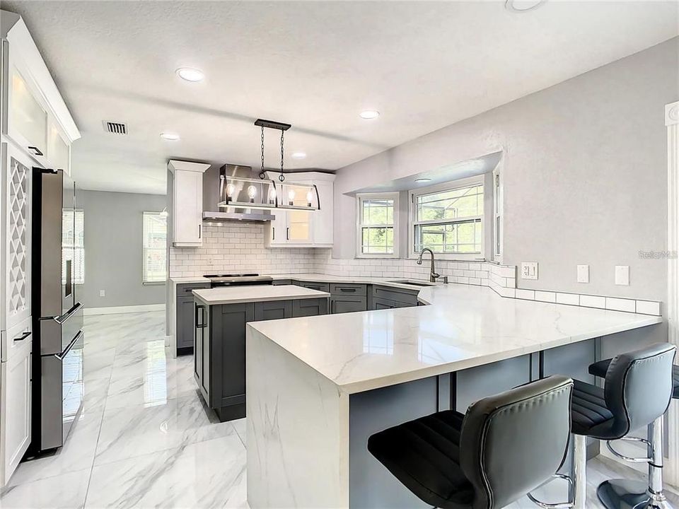 待售: $830,000 (5 贝兹, 4 浴室, 3149 平方英尺)