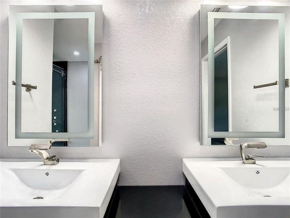 待售: $830,000 (5 贝兹, 4 浴室, 3149 平方英尺)