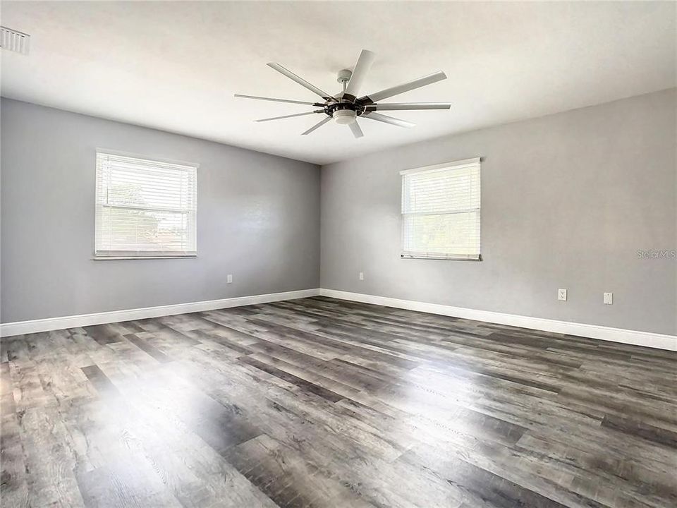 待售: $830,000 (5 贝兹, 4 浴室, 3149 平方英尺)