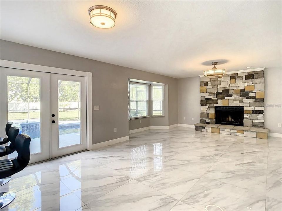 待售: $830,000 (5 贝兹, 4 浴室, 3149 平方英尺)