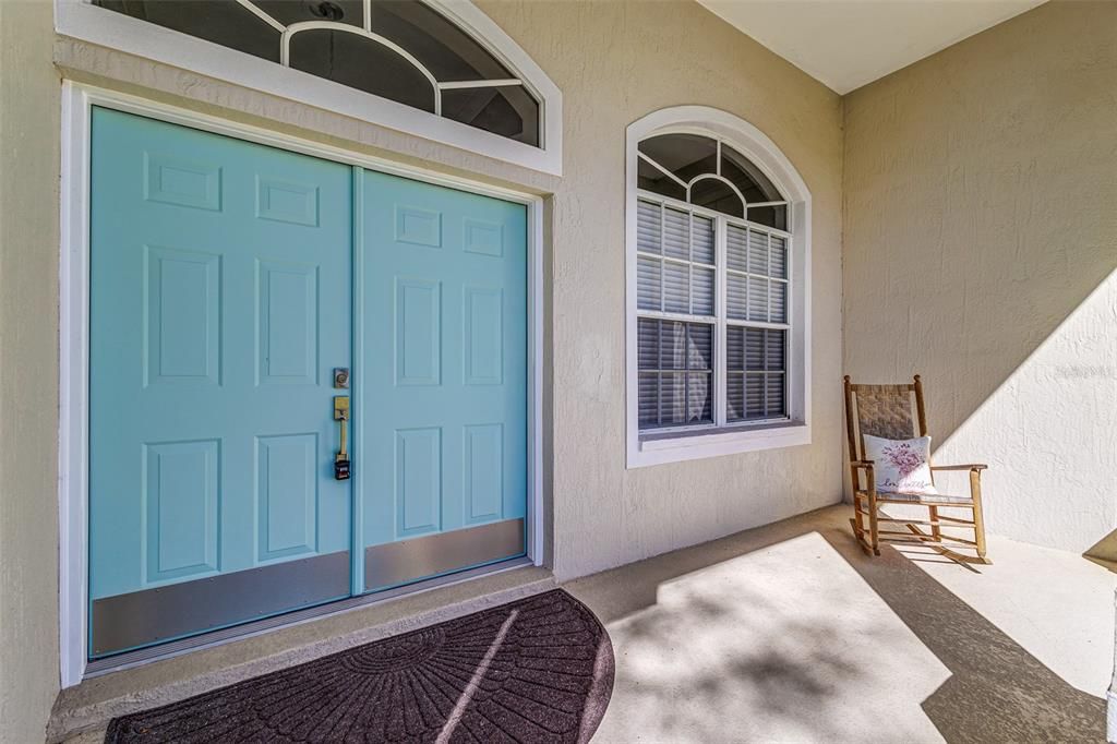 Под контрактом: $624,950 (4 спален, 3 ванн, 2718 Квадратных фут)