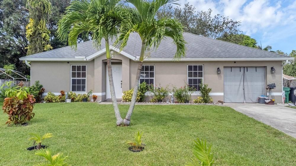 На продажу: $330,000 (3 спален, 2 ванн, 1211 Квадратных фут)