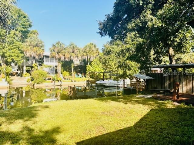 В аренду: $1,950 (2 спален, 2 ванн, 896 Квадратных фут)