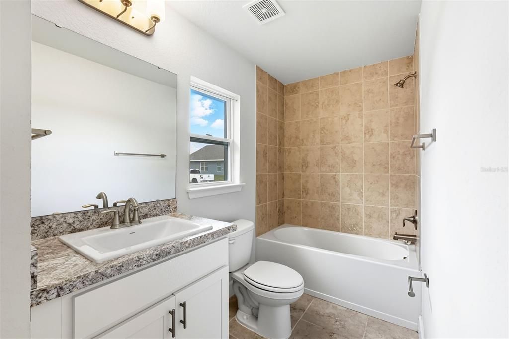 For Rent: $2,350 (4 beds, 3 baths, 2237 Square Feet)