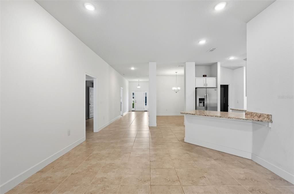 For Rent: $2,350 (4 beds, 3 baths, 2237 Square Feet)