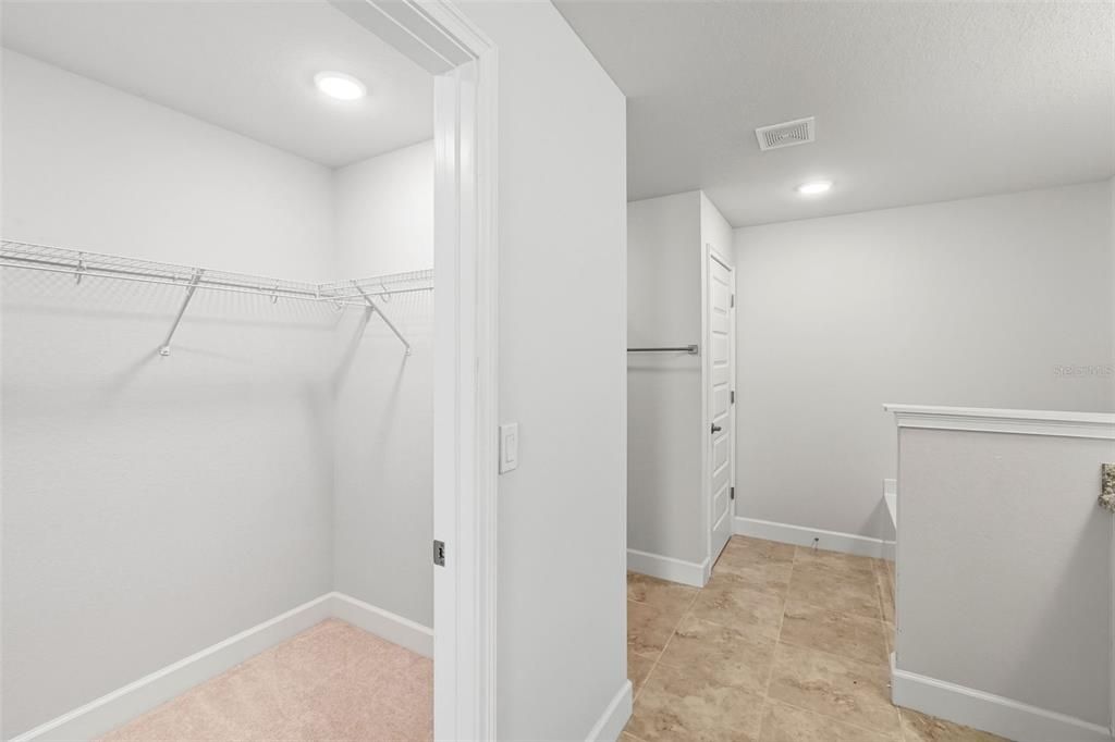 For Rent: $2,350 (4 beds, 3 baths, 2237 Square Feet)