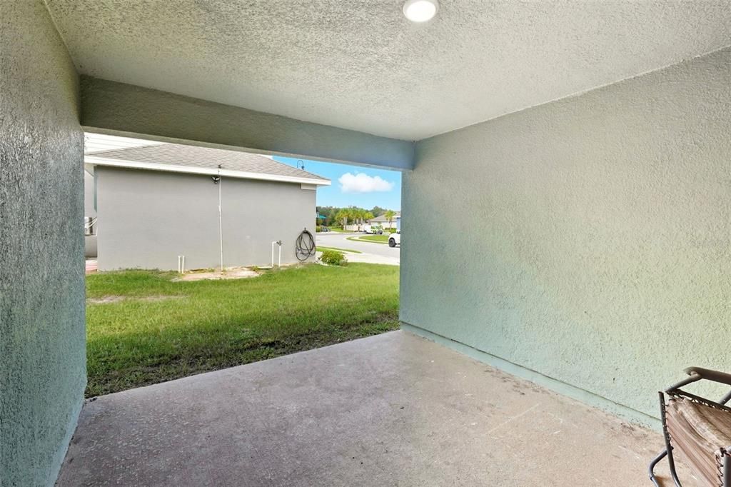 For Rent: $2,350 (4 beds, 3 baths, 2237 Square Feet)