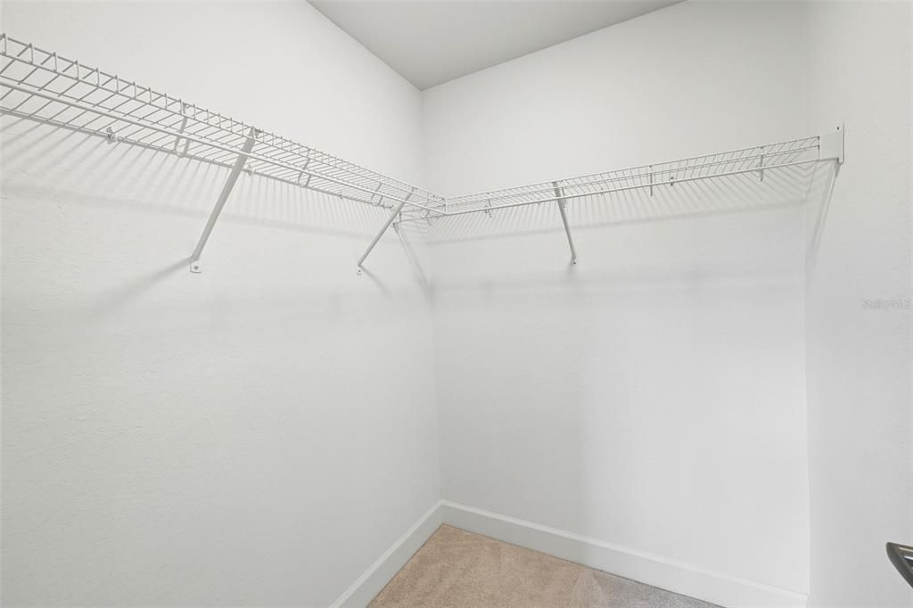 For Rent: $2,350 (4 beds, 3 baths, 2237 Square Feet)