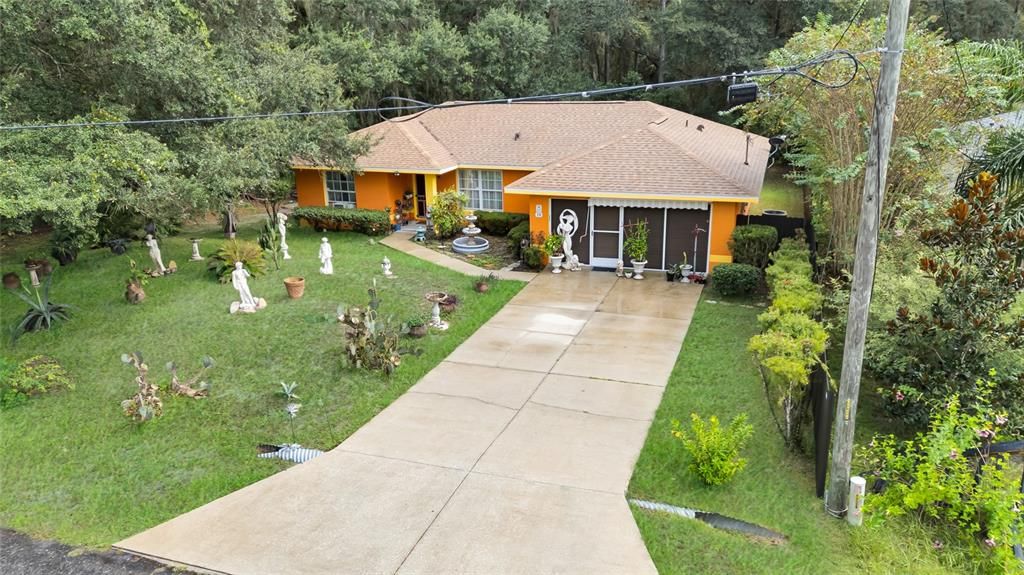 For Sale: $255,000 (3 beds, 2 baths, 1362 Square Feet)