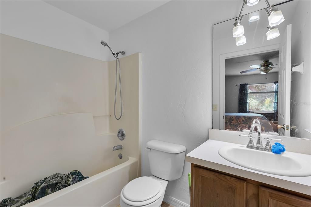 For Sale: $255,000 (3 beds, 2 baths, 1362 Square Feet)