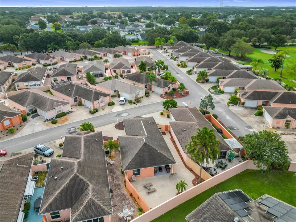 Activo con contrato: $249,000 (2 camas, 2 baños, 970 Pies cuadrados)