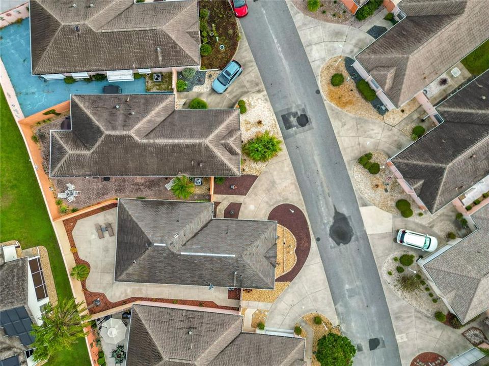 Activo con contrato: $249,000 (2 camas, 2 baños, 970 Pies cuadrados)