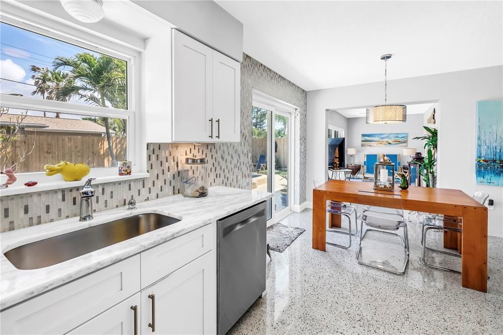 Active With Contract: $525,000 (3 beds, 2 baths, 1324 Square Feet)