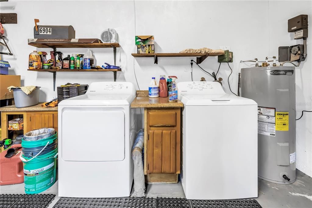 Active With Contract: $525,000 (3 beds, 2 baths, 1324 Square Feet)