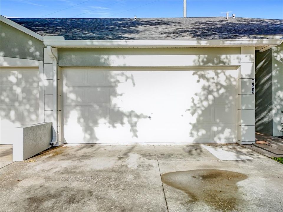 For Sale: $279,000 (2 beds, 2 baths, 1124 Square Feet)