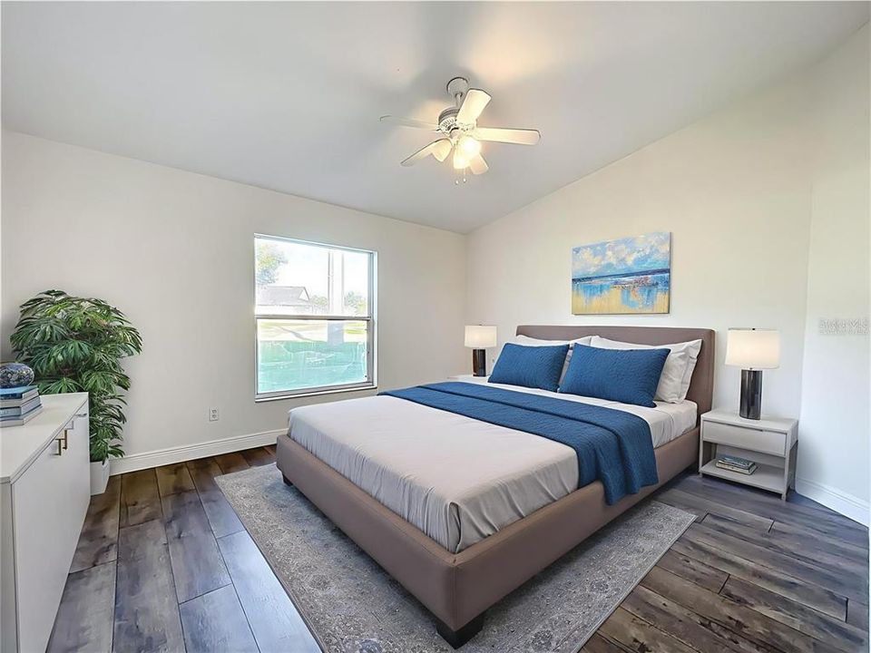 For Sale: $279,000 (2 beds, 2 baths, 1124 Square Feet)