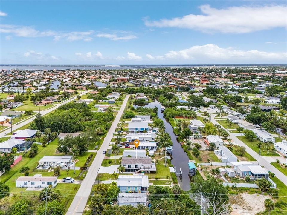 На продажу: $399,000 (3 спален, 2 ванн, 1412 Квадратных фут)