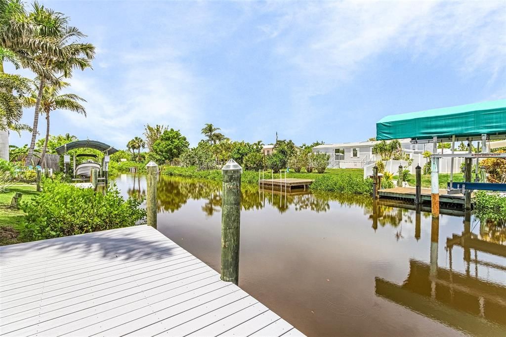 На продажу: $399,000 (3 спален, 2 ванн, 1412 Квадратных фут)