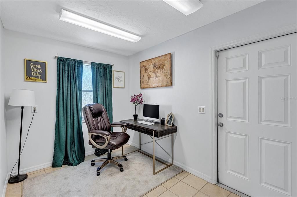 For Sale: $650,000 (4 beds, 2 baths, 2016 Square Feet)