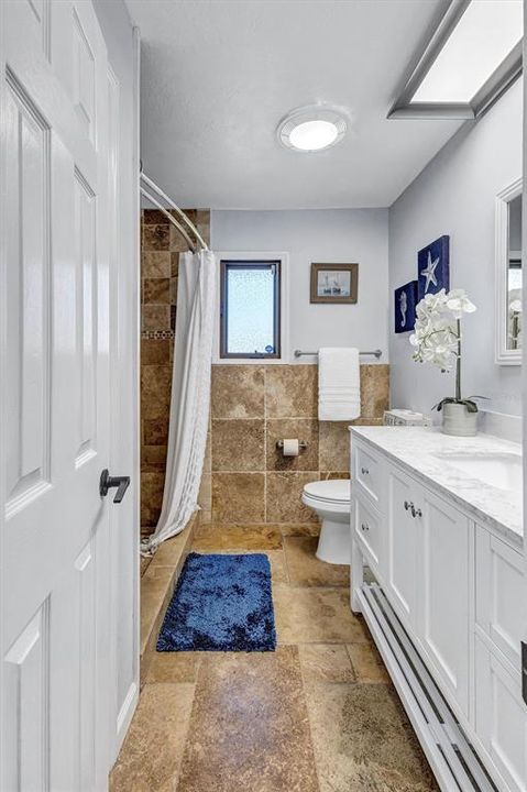 For Sale: $650,000 (4 beds, 2 baths, 2016 Square Feet)