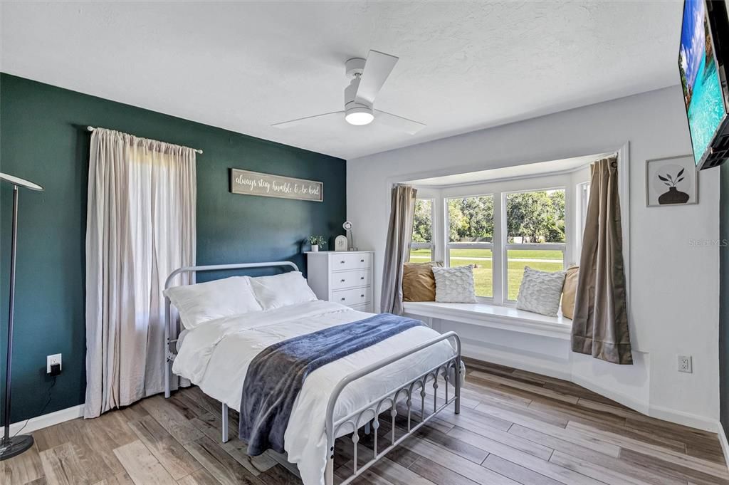 For Sale: $650,000 (4 beds, 2 baths, 2016 Square Feet)