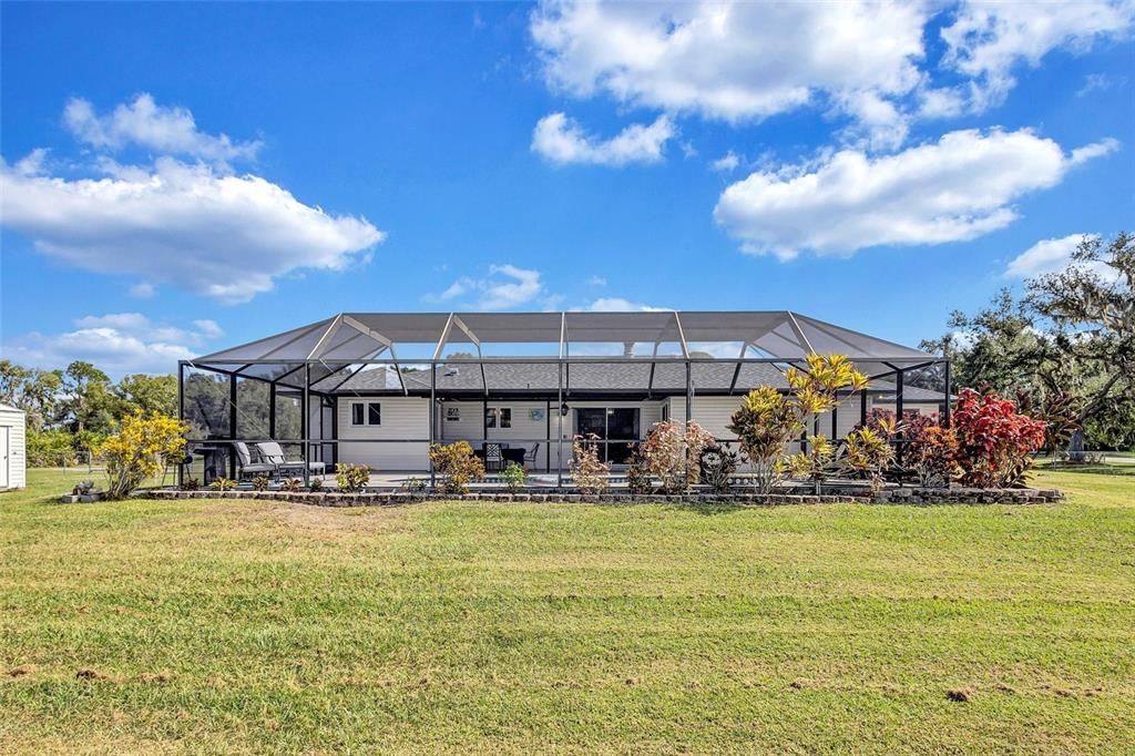 For Sale: $650,000 (4 beds, 2 baths, 2016 Square Feet)