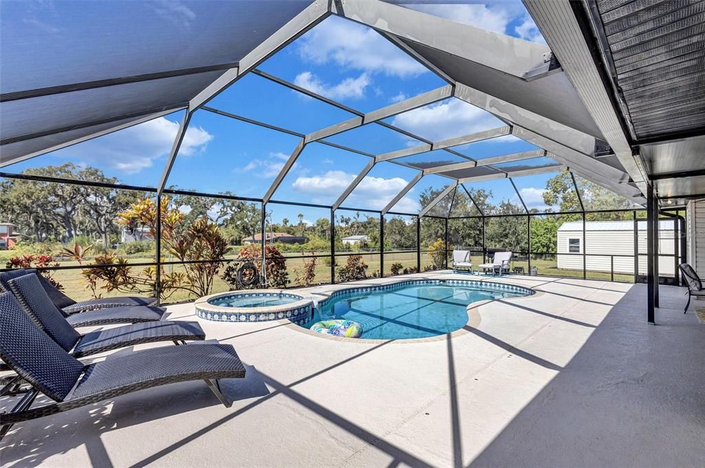 For Sale: $650,000 (4 beds, 2 baths, 2016 Square Feet)