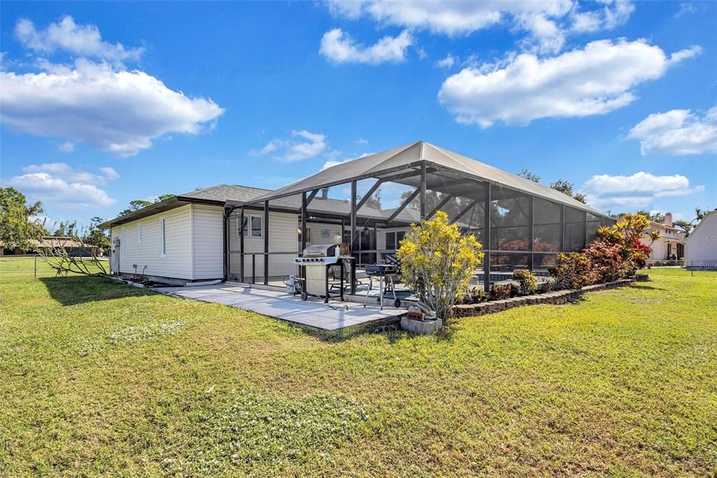 For Sale: $650,000 (4 beds, 2 baths, 2016 Square Feet)