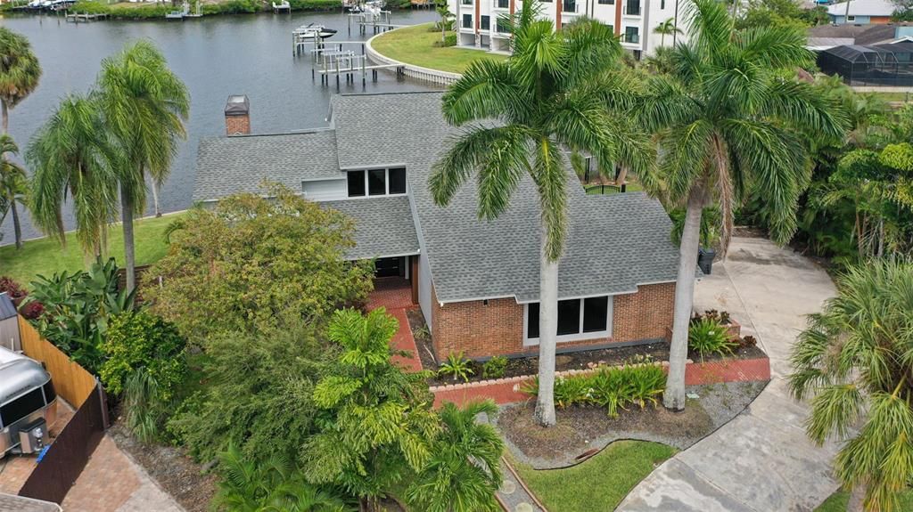 For Sale: $1,590,000 (4 beds, 4 baths, 2778 Square Feet)