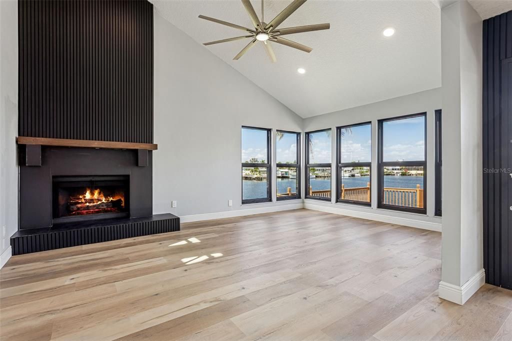 For Sale: $1,590,000 (4 beds, 4 baths, 2778 Square Feet)