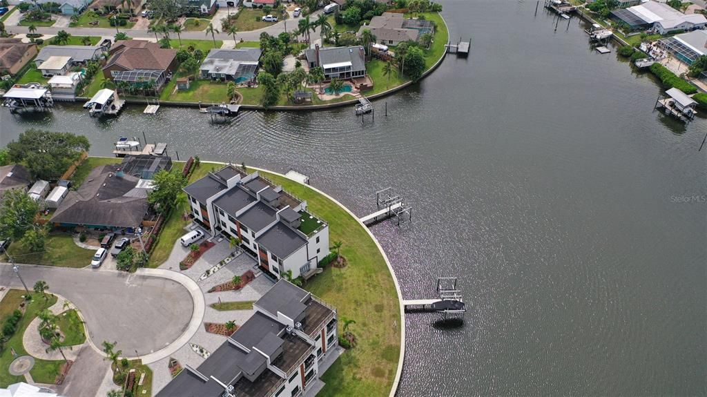 For Sale: $1,590,000 (4 beds, 4 baths, 2778 Square Feet)