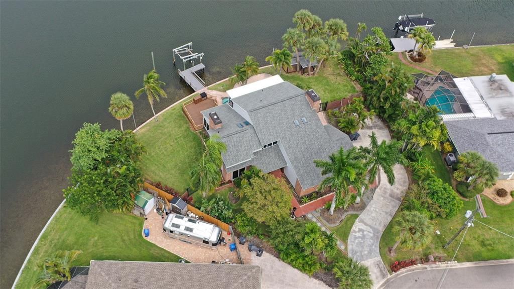 For Sale: $1,590,000 (4 beds, 4 baths, 2778 Square Feet)