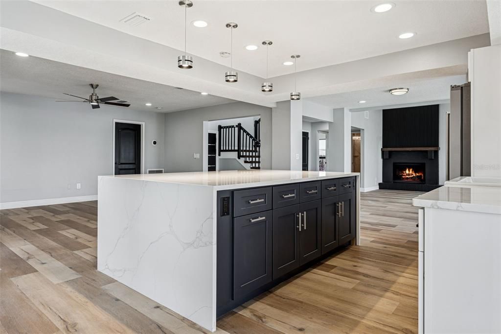 For Sale: $1,590,000 (4 beds, 4 baths, 2778 Square Feet)