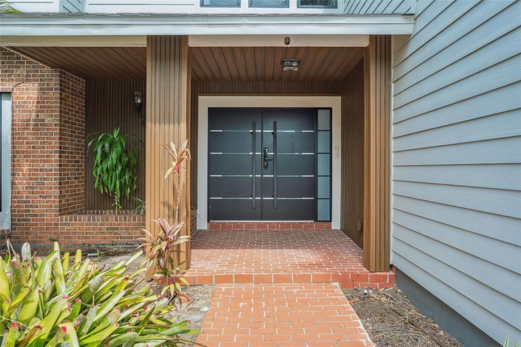 For Sale: $1,590,000 (4 beds, 4 baths, 2778 Square Feet)