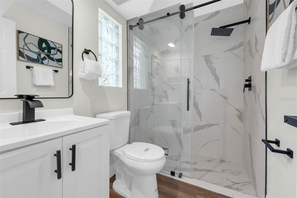 В аренду: $3,250 (4 спален, 2 ванн, 1604 Квадратных фут)