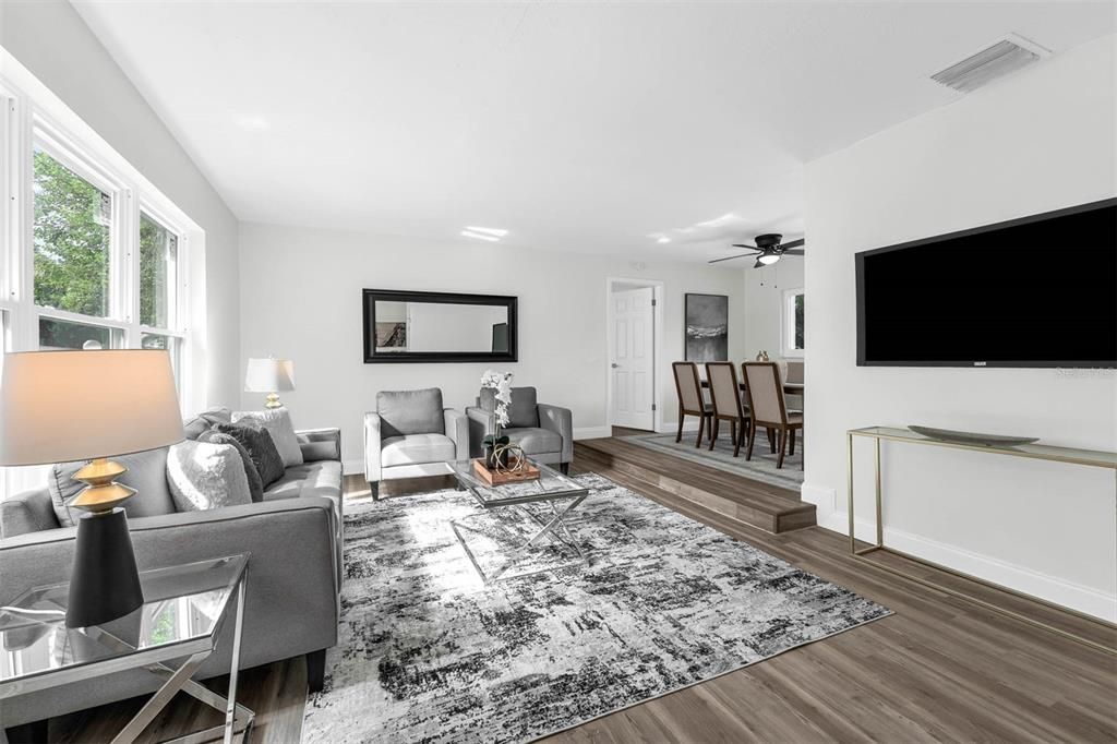 В аренду: $3,250 (4 спален, 2 ванн, 1604 Квадратных фут)