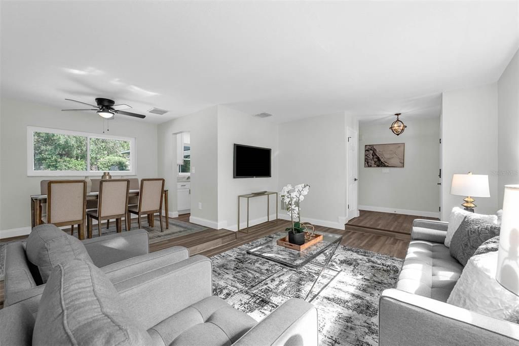 В аренду: $3,250 (4 спален, 2 ванн, 1604 Квадратных фут)