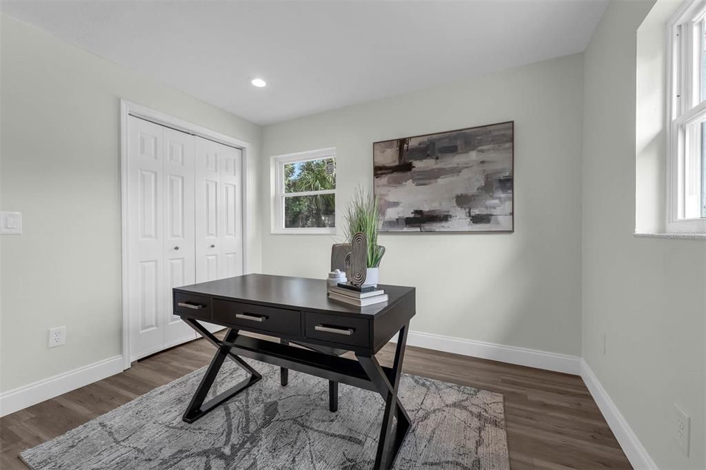 В аренду: $3,250 (4 спален, 2 ванн, 1604 Квадратных фут)