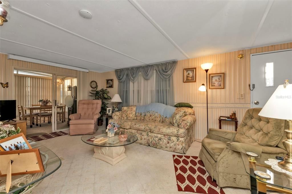 En Venta: $89,900 (2 camas, 2 baños, 920 Pies cuadrados)