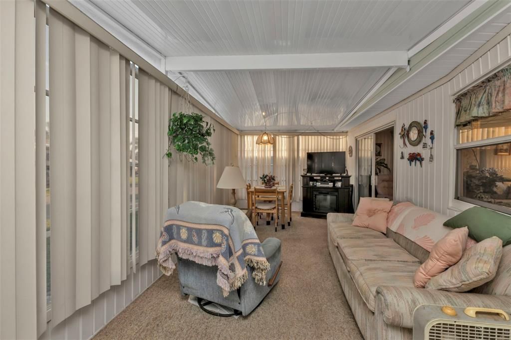 En Venta: $89,900 (2 camas, 2 baños, 920 Pies cuadrados)