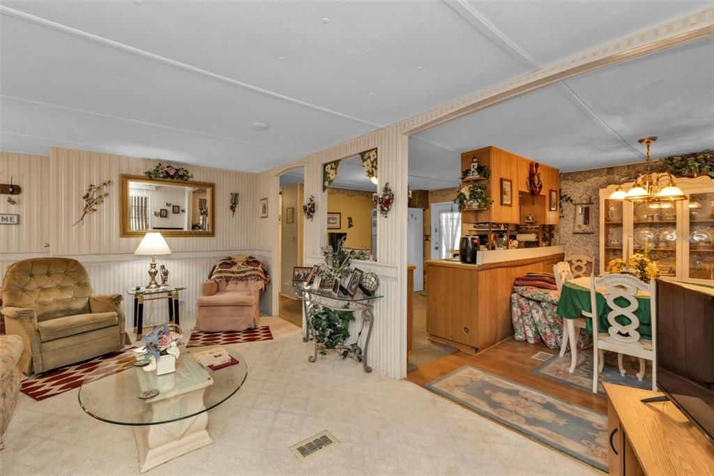 En Venta: $89,900 (2 camas, 2 baños, 920 Pies cuadrados)