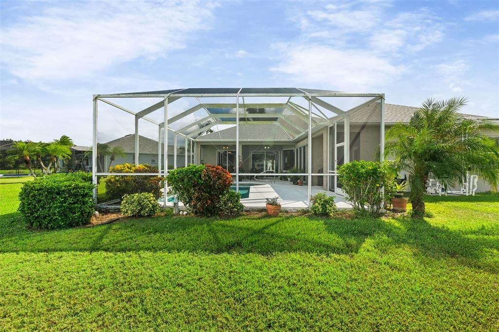 合同活跃: $515,000 (4 贝兹, 3 浴室, 2384 平方英尺)