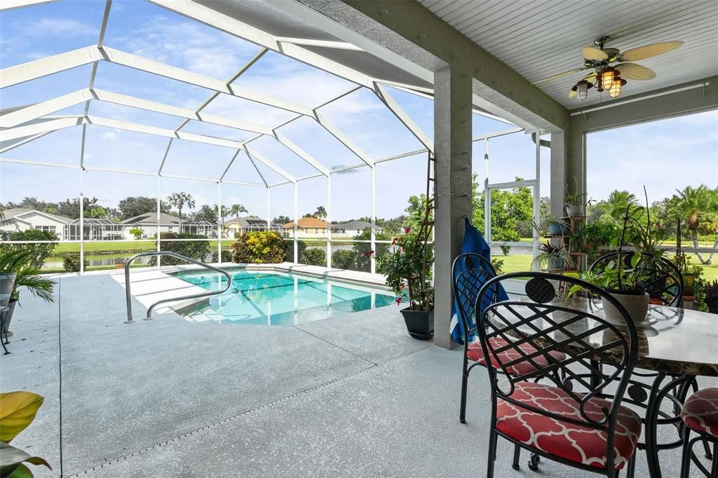 合同活跃: $515,000 (4 贝兹, 3 浴室, 2384 平方英尺)