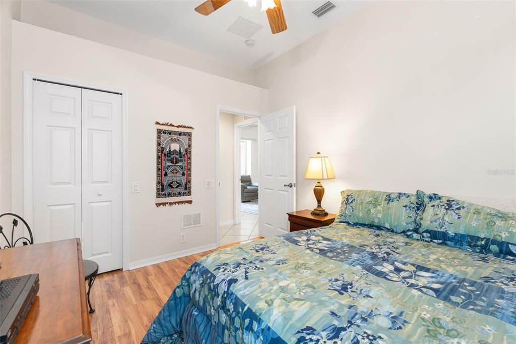 合同活跃: $515,000 (4 贝兹, 3 浴室, 2384 平方英尺)