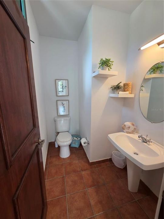 For Rent: $3,500 (2 beds, 2 baths, 1772 Square Feet)